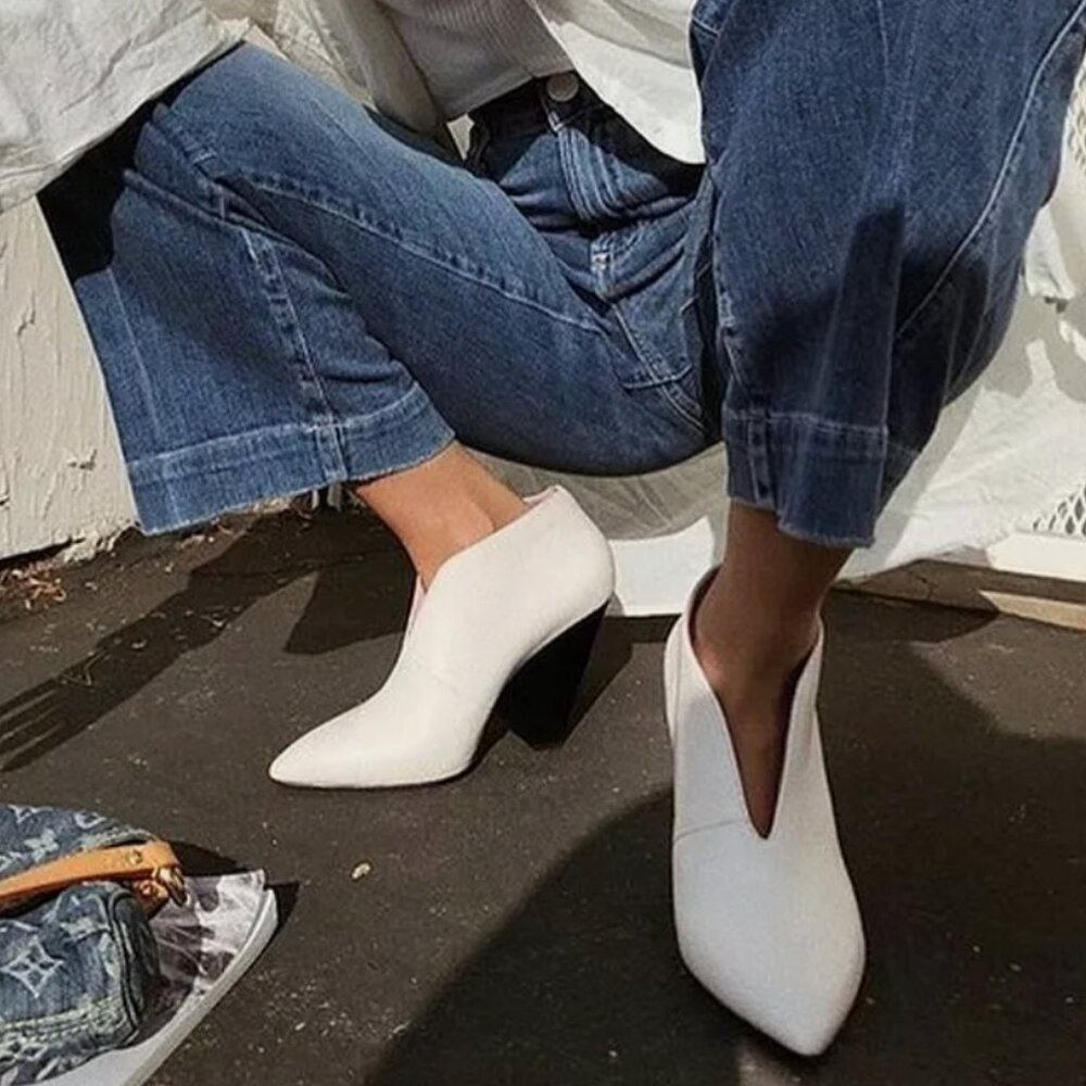 PAIGE Emi Ankle Boots Ivory